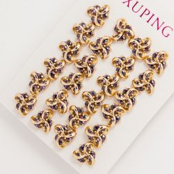 Гвоздики Xuping№1673 оптом цветочек с камнями в обрамлении.