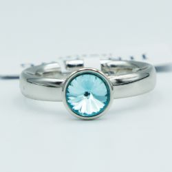 Кольцо Xuping№153 16р Swarovski голубого цвета на основе под серебро куплю оптом медицинский сплав бижутерию.