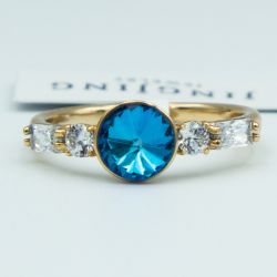 Кольцо Xuping№154 16.17.18.19р Swarovski синего цвета на основе под серебро куплю оптом медицинский сплав бижутерию.